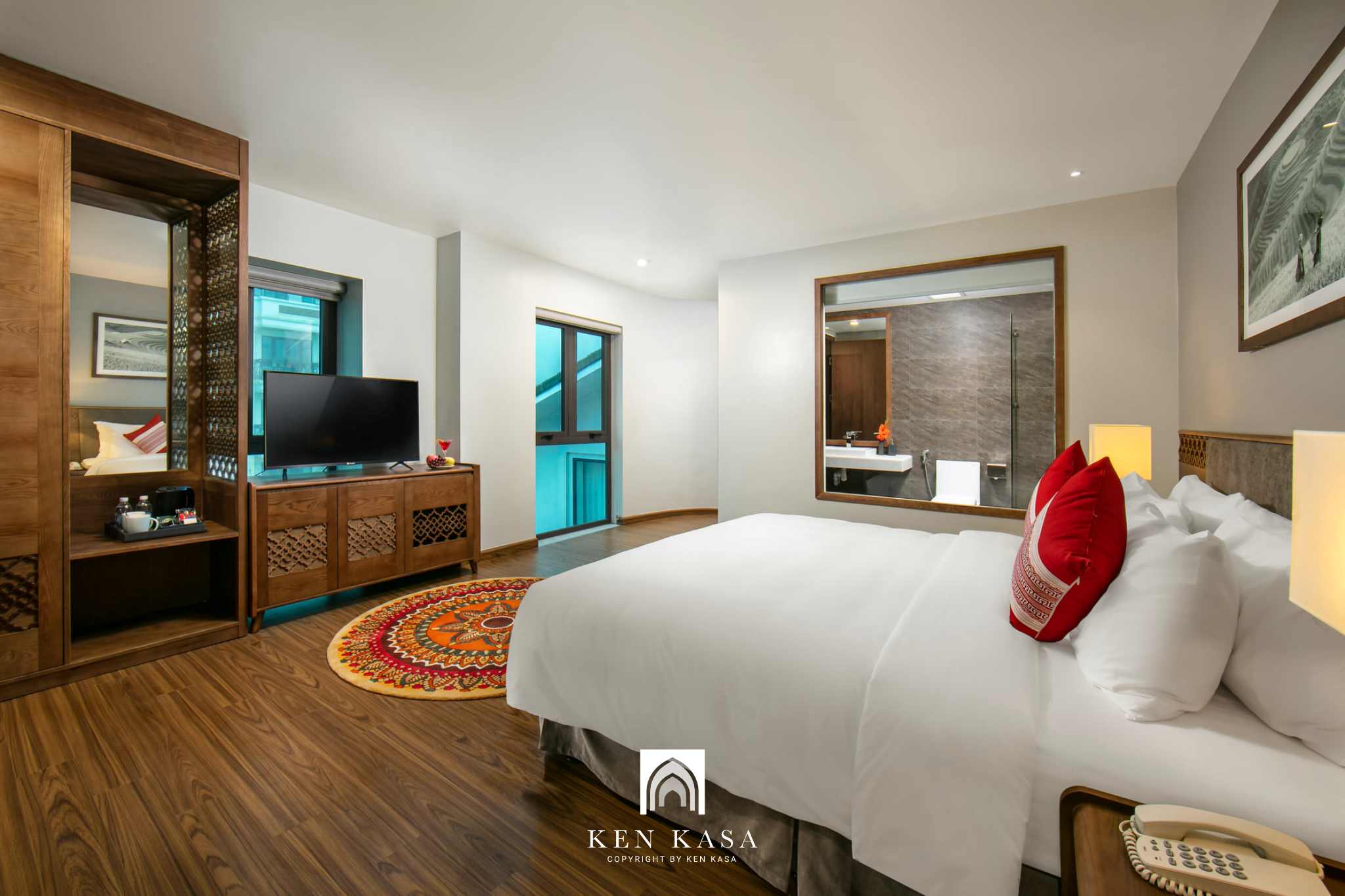 Phòng Deluxe City View tại DeLaSol Phat Linh Sapa